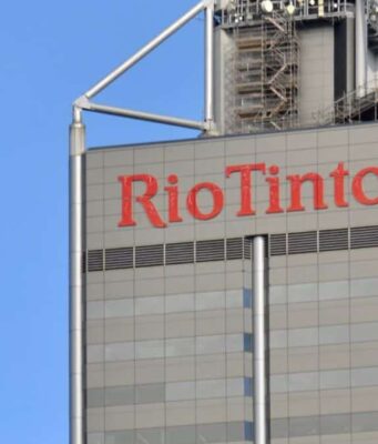 Rio Tinto-Aktie in luftiger Höhe