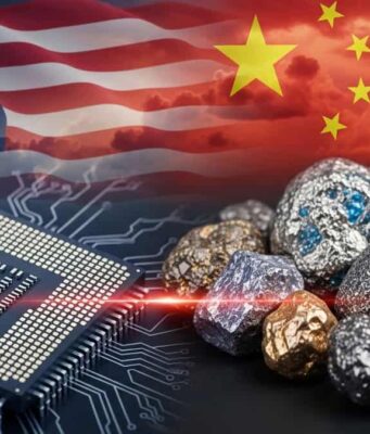 USA Rare Earth-Aktie: Extrem volatil, jetzt ein Kauf? Composite image of the US and China flags with a microprocessor and metallic ore rocks, symbolizing tech and resource rivalry.